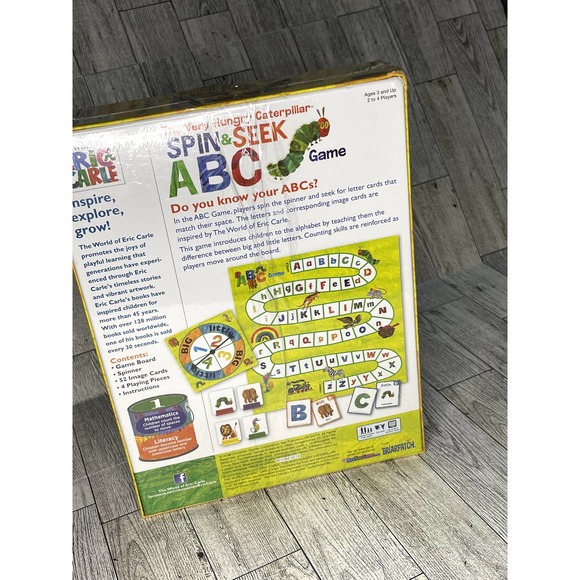New Eric Carle The Very Hungry Caterpillar Spin and Seek Game - Picture 2 of 5